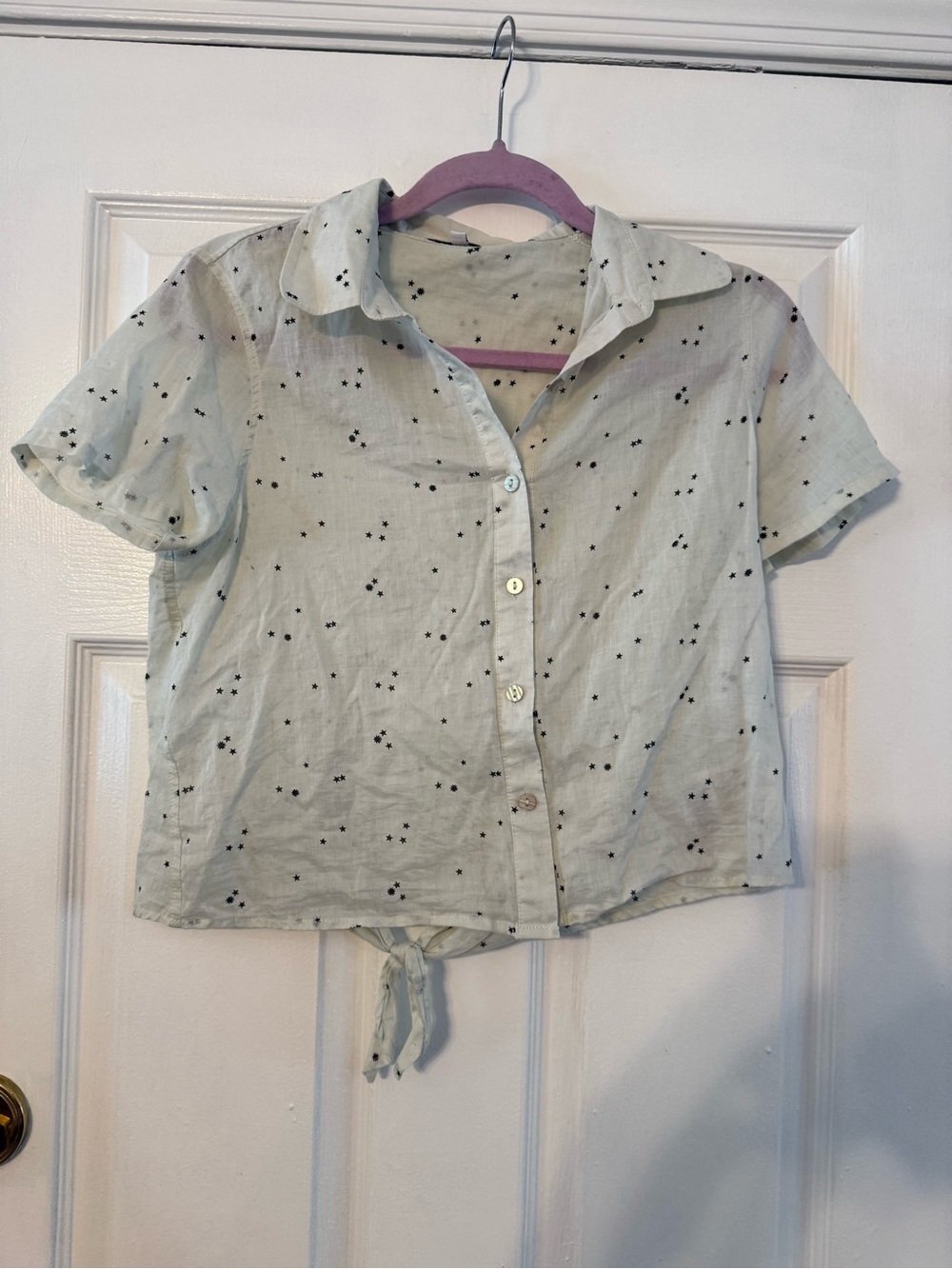 Ten Sixty Sherman Light White Short-Sleeve Tie-Hem Shirt with Black Dot Print